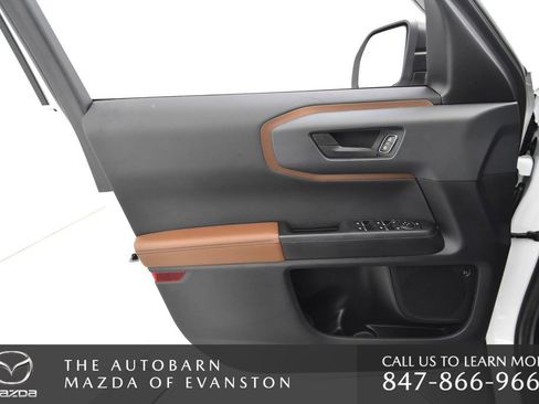 Used 2022 Ford Bronco Sport Outer Banks w/ Tech Package AWD/4WD image 37