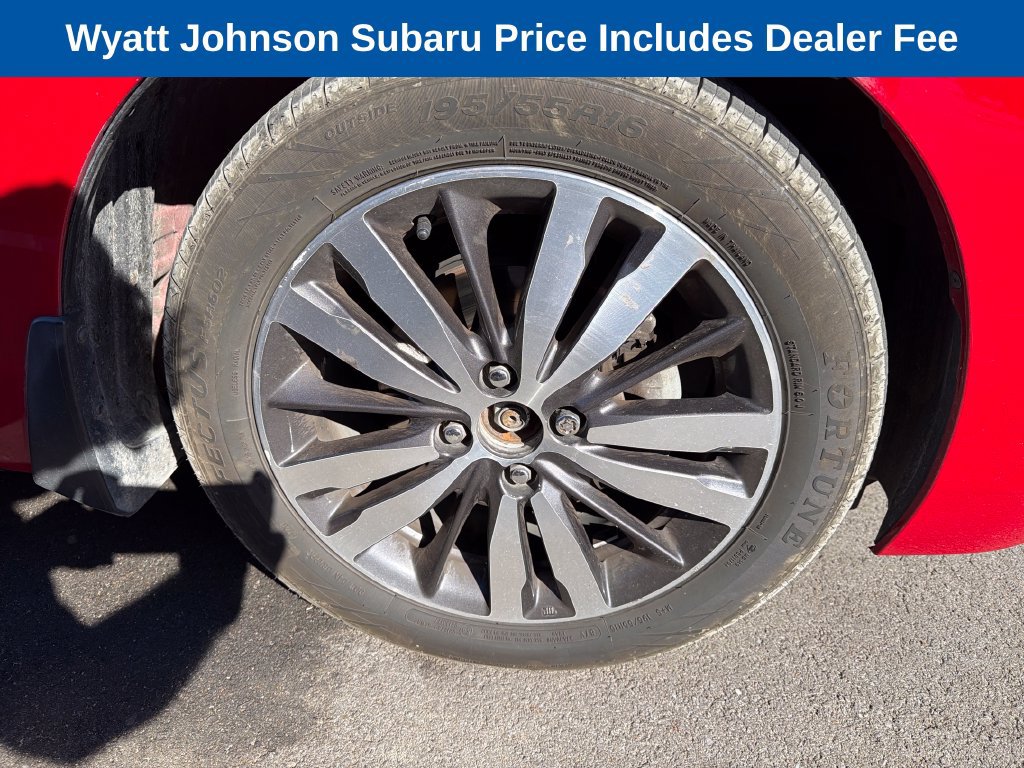 Used 2015 Honda Fit EX image 12