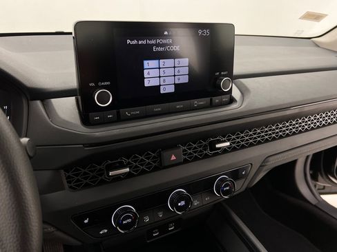 Used 2024 Honda Accord EX image 19