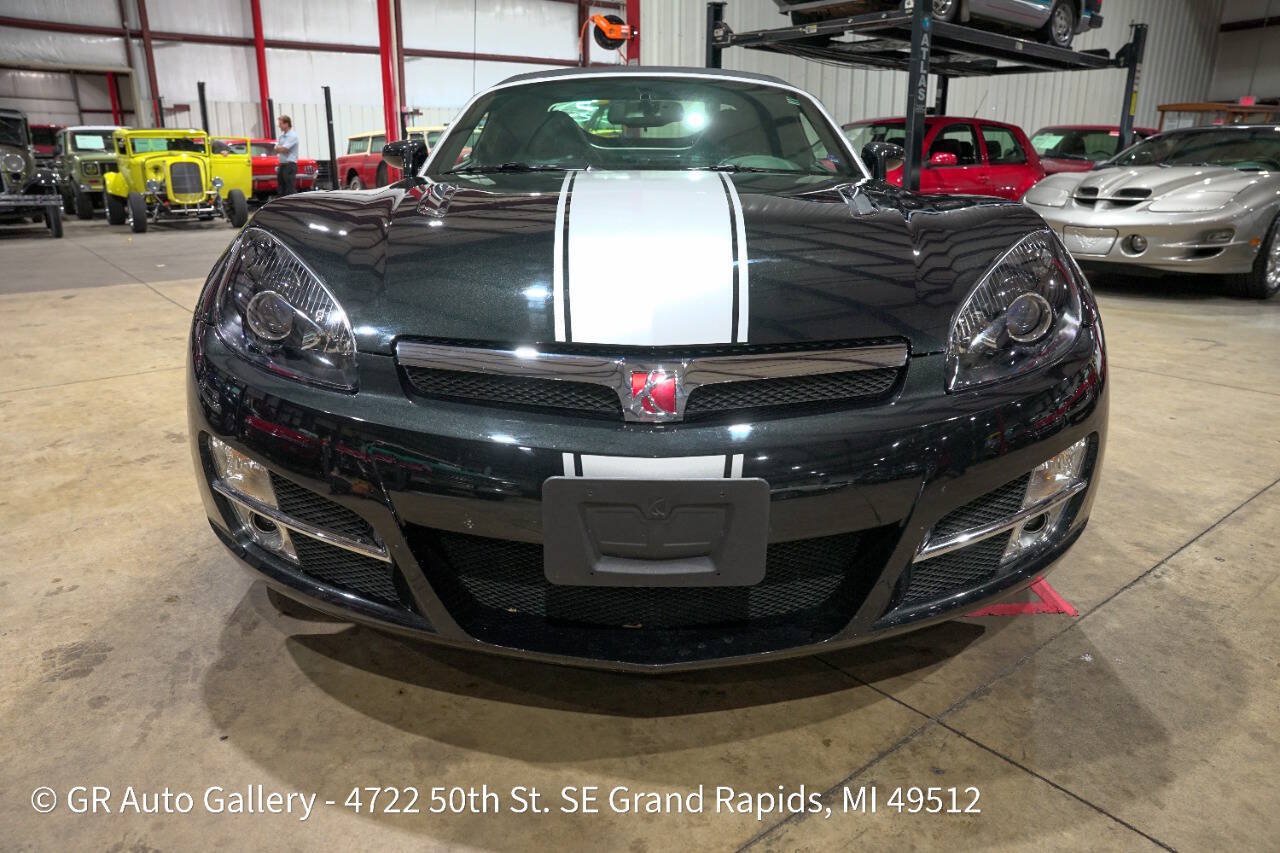 Used 2008 Saturn Sky Carbon Flash RWD image 27