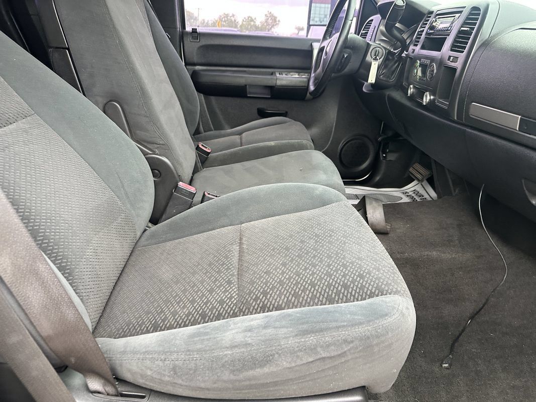 Used 2007 Chevrolet Silverado 1500 LT w/ 1LT Convenience Package RWD image 15