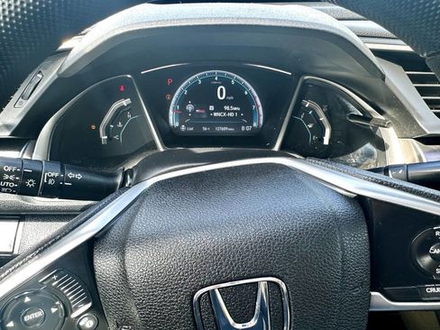 Used 2016 Honda Civic EX-T image 23