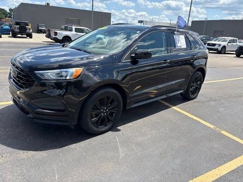 Used 2023 Ford Edge SE w/ Black Appearance Package AWD/4WD image 15
