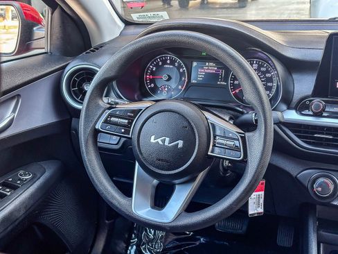 Used 2024 Kia Forte LXS FWD image 19