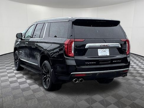 Used 2024 GMC Yukon XL Denali w/ Advanced Technology Package AWD/4WD image 4