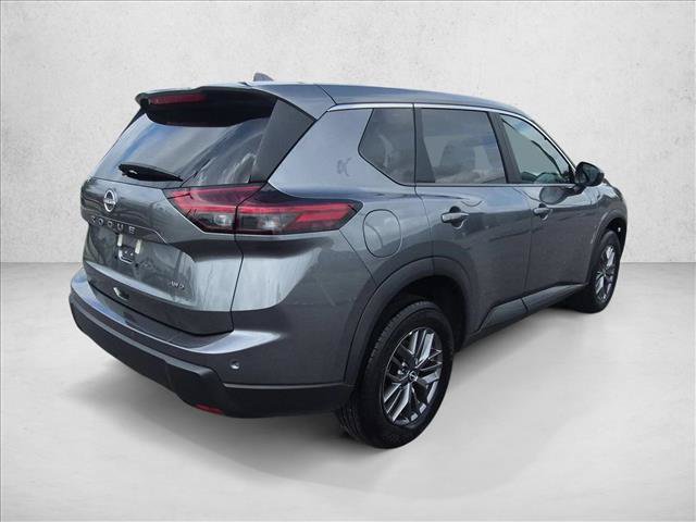 Used 2026 Nissan Rogue SV AWD/4WD image 5