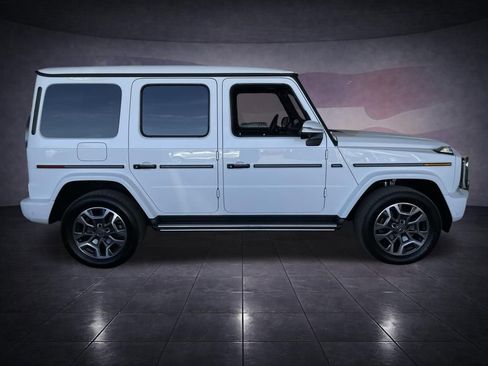 Used 2025 Mercedes-Benz G 550 image 6