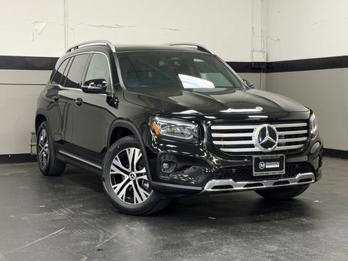 Certified 2026 Mercedes-Benz GLB 250 image 2