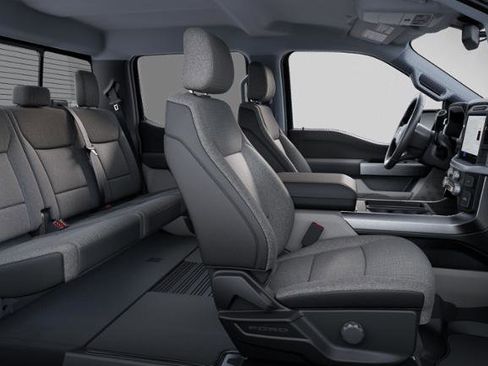 New 2025 Ford F150 XLT w/ Equipment Group 302A MID image 28