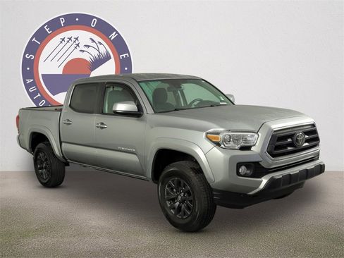 Used 2023 Toyota Tacoma SR5 image 2