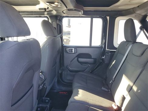 Used 2021 Jeep Wrangler Unlimited Sport image 8