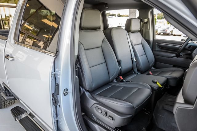 Used 2024 Chevrolet Silverado 2500 LTZ AWD/4WD image 39