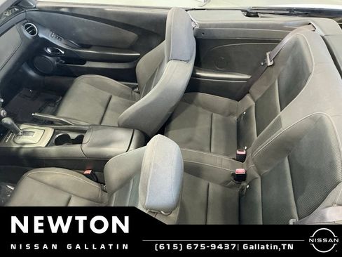 Used 2015 Chevrolet Camaro LT RWD image 12