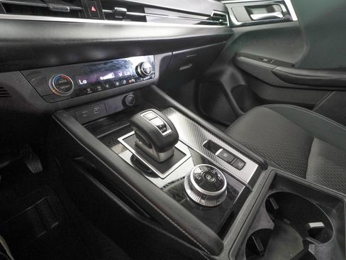 Used 2022 Mitsubishi Outlander ES image 22