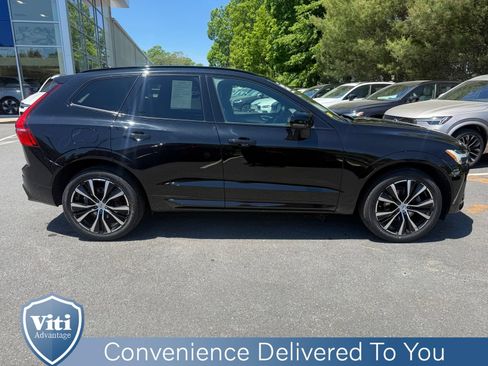 Certified 2023 Volvo XC60 B5 Plus w/ Climate Package AWD/4WD image 9