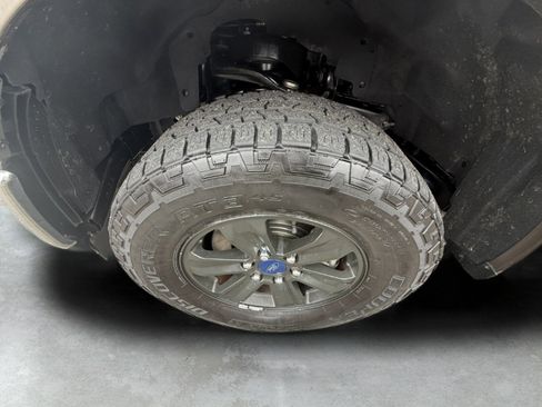 Used 2018 Ford F150 XLT image 26