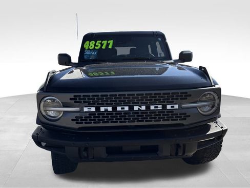 Used 2024 Ford Bronco Badlands image 9