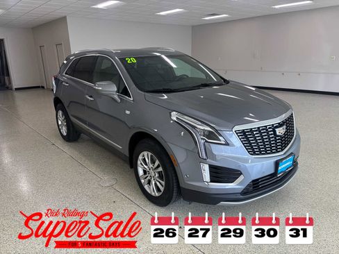 Used 2020 Cadillac XT5 Premium Luxury image 3