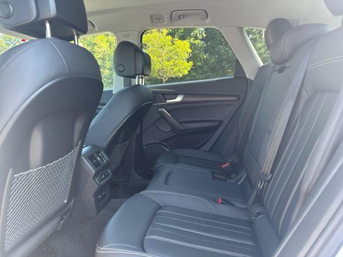 Used 2023 Audi Q5 2.0T Premium AWD/4WD image 32