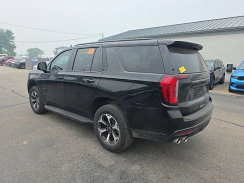 Used 2024 GMC Yukon AT4 w/ Technology Package AWD/4WD image 7
