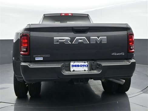 New 2026 RAM 3500 Big Horn image 7