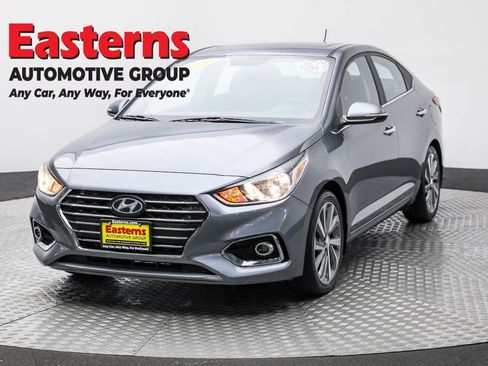 Used 2020 Hyundai Accent Limited image 1