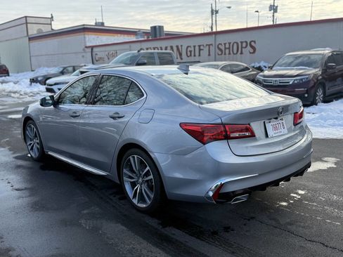Used 2019 Acura TLX V6 w/ Technology Package image 3