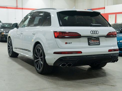 Used 2020 Audi SQ7 Prestige image 4