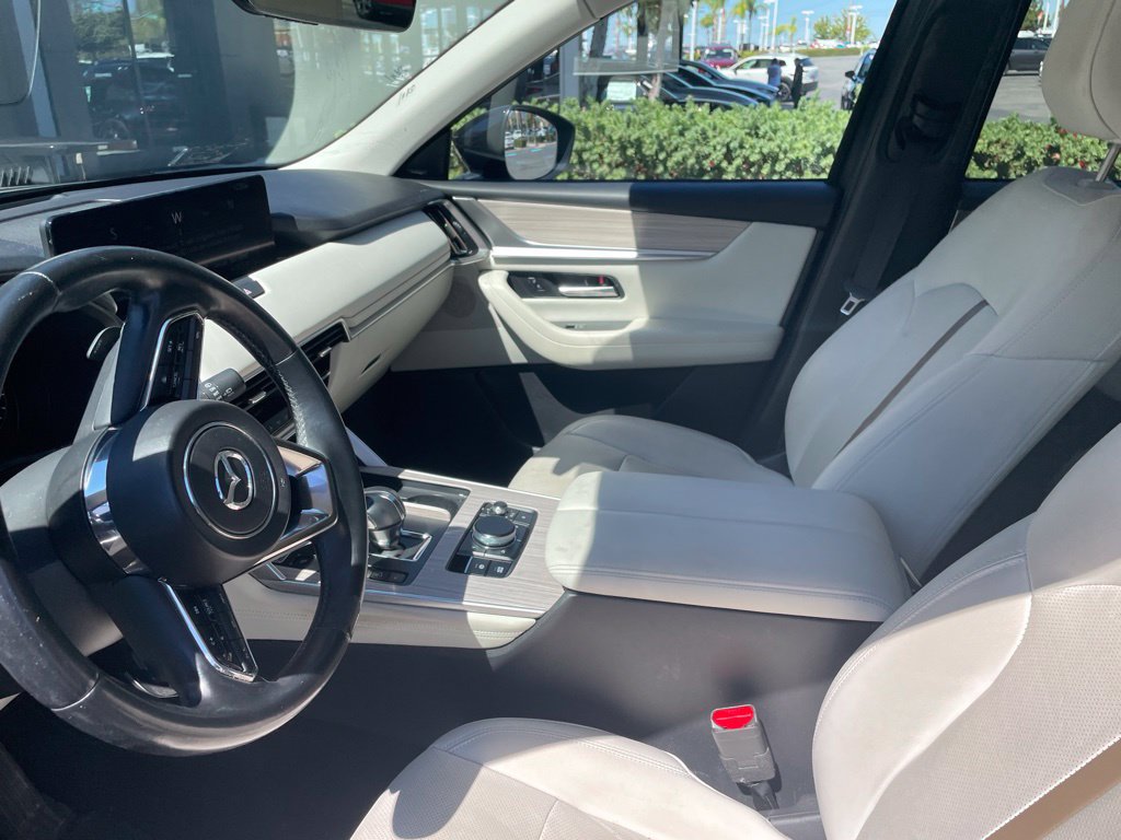Used 2024 MAZDA CX-90 Plug-In Hybrid w/ Premium Plus AWD/4WD image 9