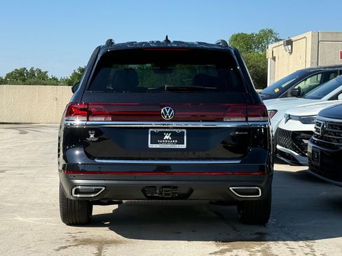 New 2026 Volkswagen Atlas SE AWD/4WD image 8