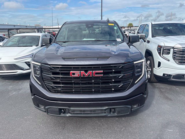 Used 2023 GMC Sierra 1500 Elevation RWD image 2
