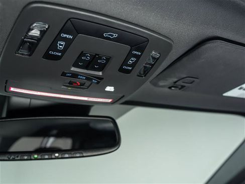 Used 2023 Toyota Sienna XSE w/ Protection Package (TMS) image 28