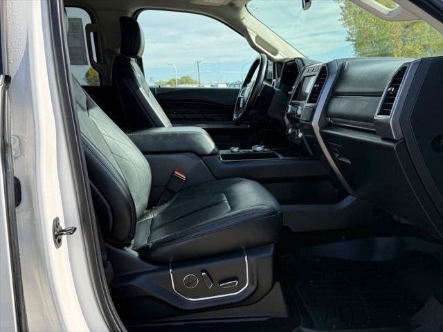Used 2019 Ford Expedition Platinum AWD/4WD image 13