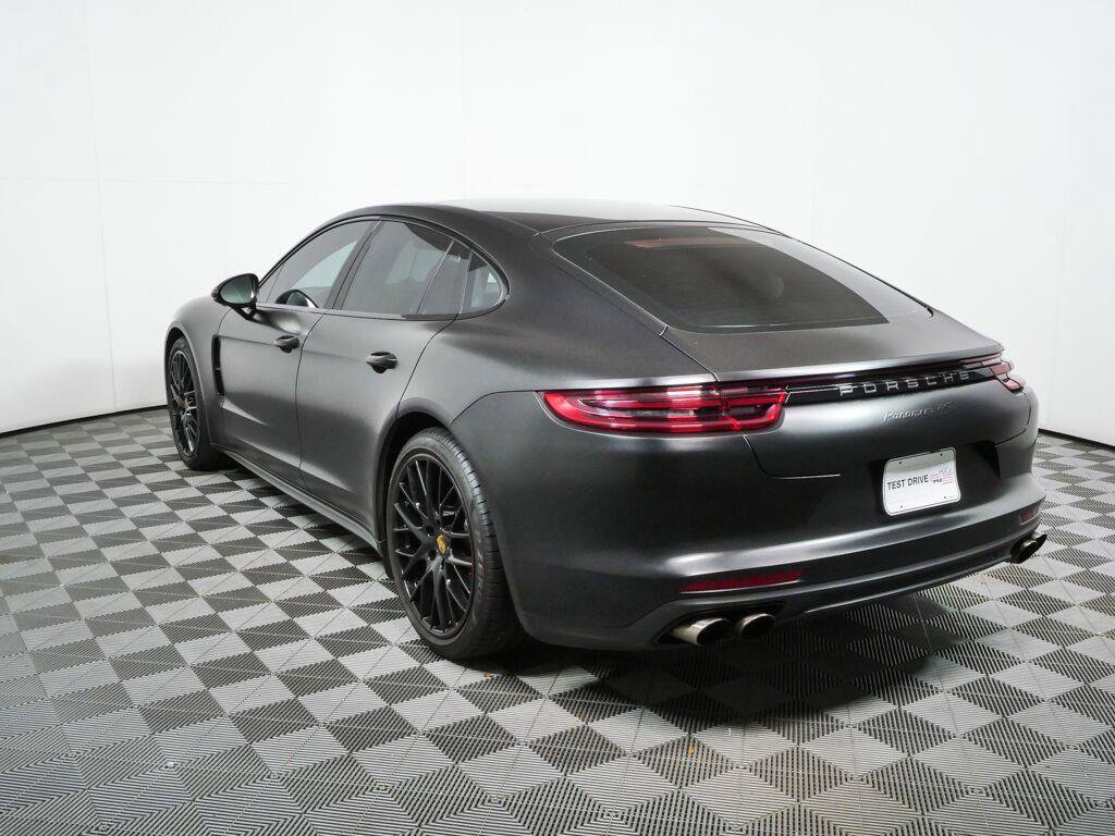 Used 2017 Porsche Panamera 4S AWD/4WD image 3