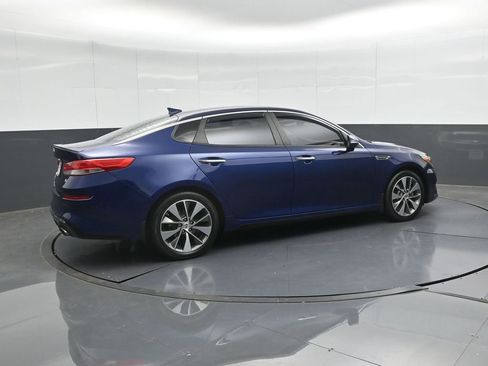 Used 2019 Kia Optima S image 3