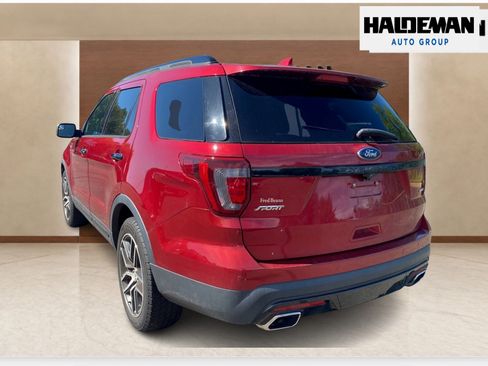 Used 2017 Ford Explorer Sport AWD/4WD image 3