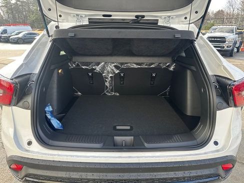 New 2026 Chevrolet Trax RS w/ Sunroof Package image 10