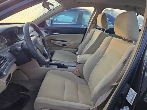 Used 2011 Honda Accord LX image 8