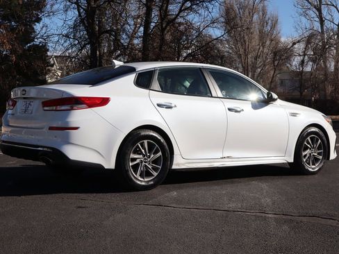 Used 2020 Kia Optima LX image 5