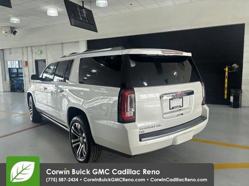 Used 2018 GMC Yukon XL Denali w/ Denali Ultimate Package AWD/4WD image 6