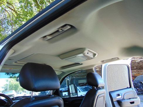 Used 2013 GMC Sierra 3500 Denali image 22