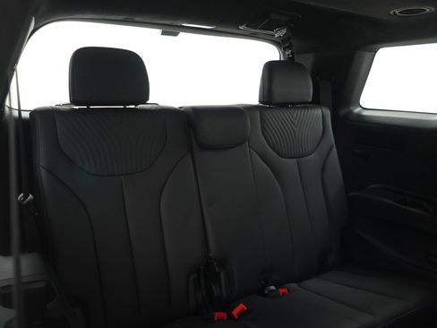 Used 2024 Hyundai Palisade Calligraphy image 12