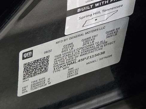 Used 2023 GMC Acadia SLT image 38