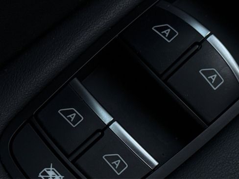 Used 2023 INFINITI QX50 Luxe image 42