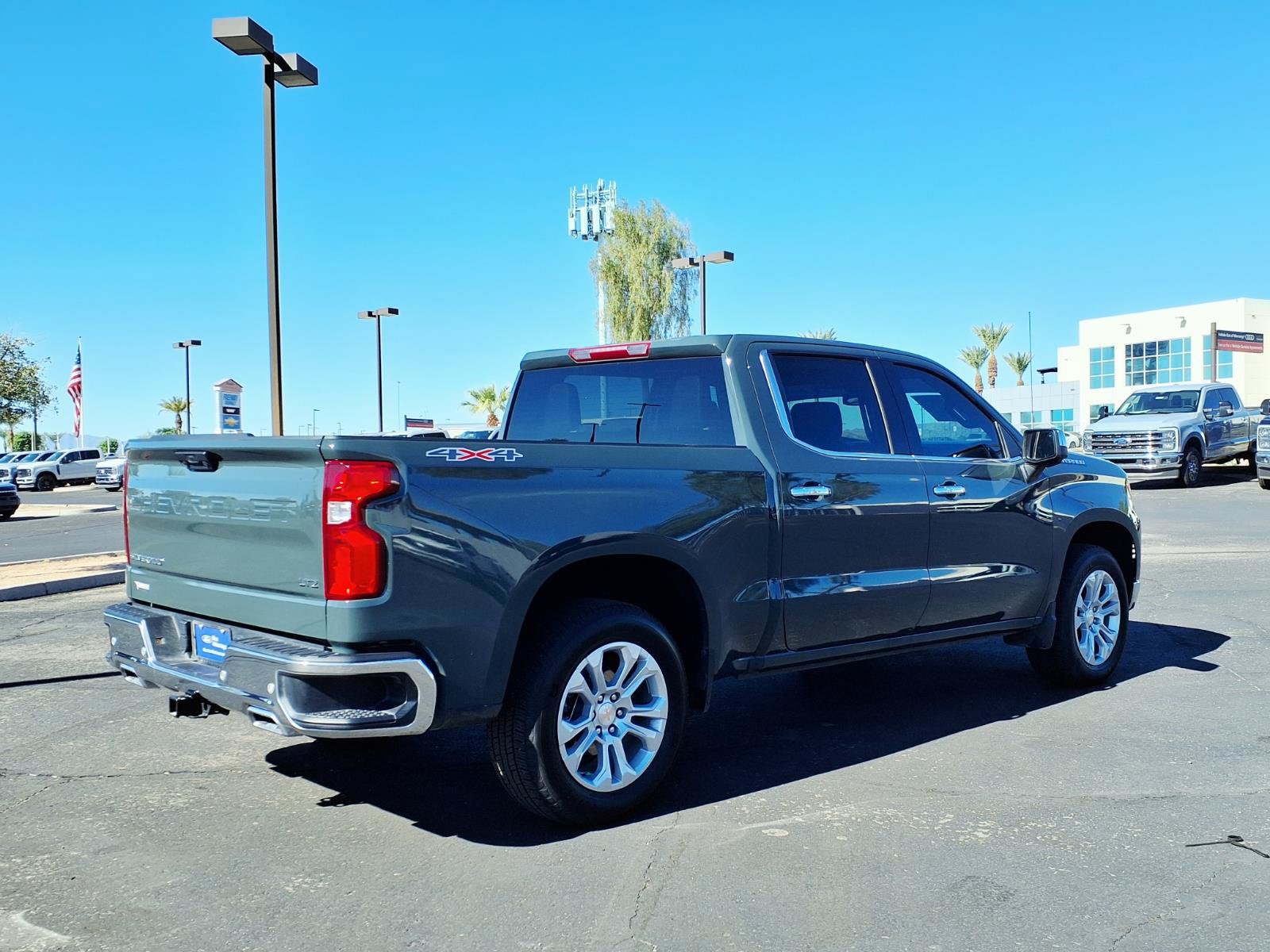 Used 2026 Chevrolet Silverado 1500 LTZ AWD/4WD image 5