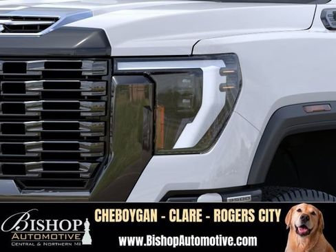 New 2026 GMC Sierra 3500 Denali Ultimate AWD/4WD image 10