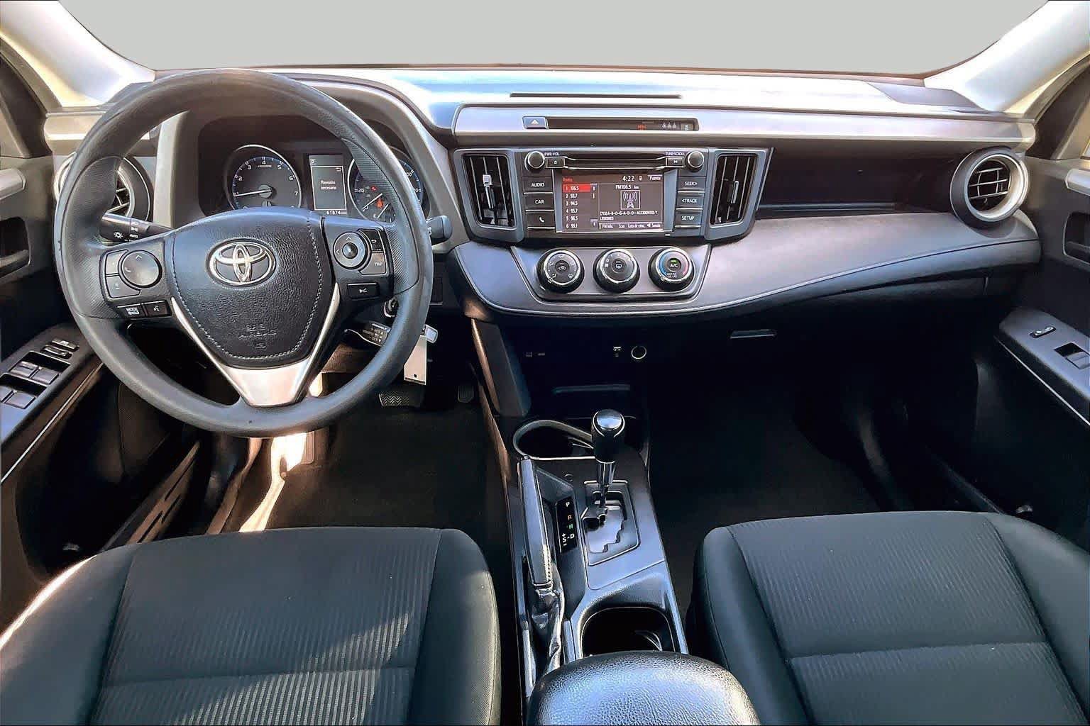 Used 2017 Toyota RAV4 LE FWD image 16