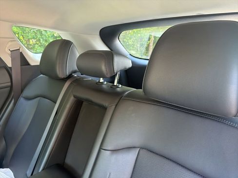 Used 2024 Kia Sportage EX FWD image 15