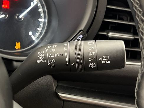 Used 2025 MAZDA MAZDA3 s Sport FWD image 48