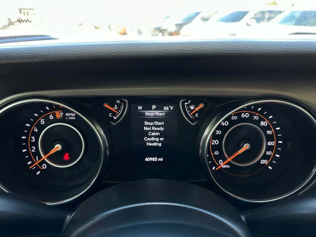 Used 2022 Jeep Gladiator Sport AWD/4WD image 17